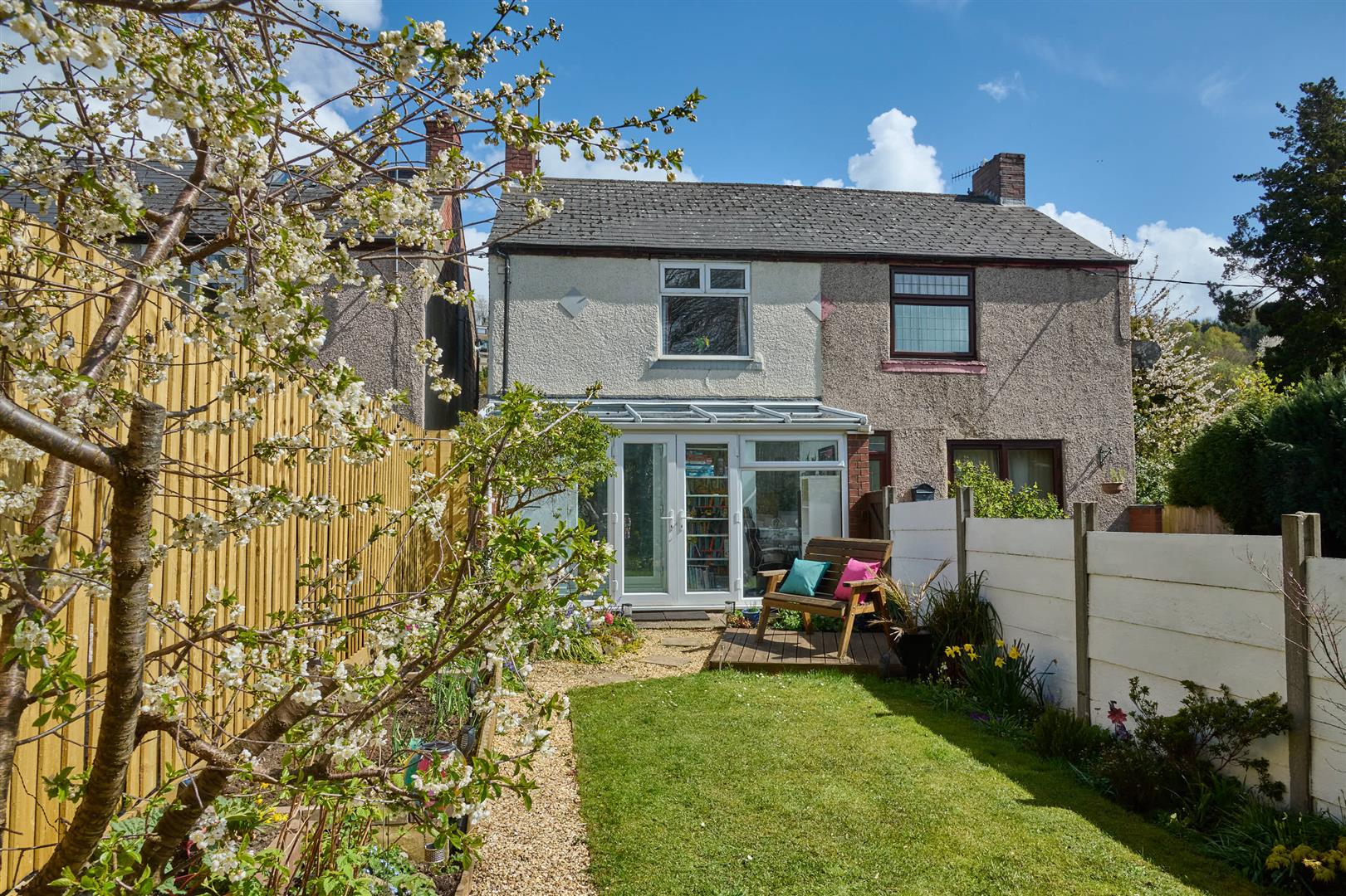 Longlands Villas